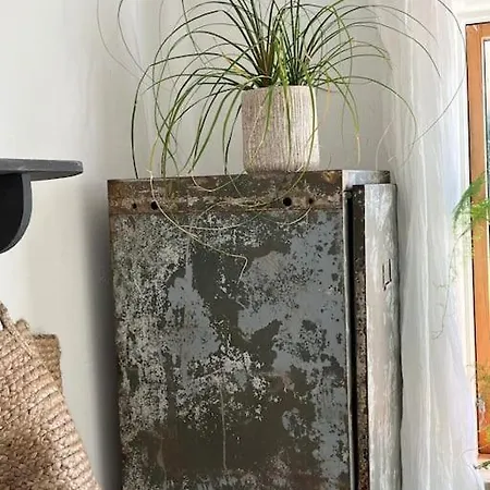 The Old Soap House - Stylish And Close To